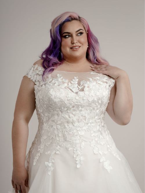 Alina plus size Lace gown.