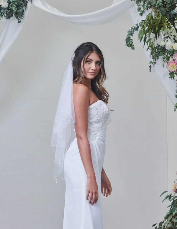 Wedding veil with crystals